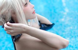 要不要这样？原图见证Kitkat Cosplay变身贞德女仆，目测遮掩还是挺好的。